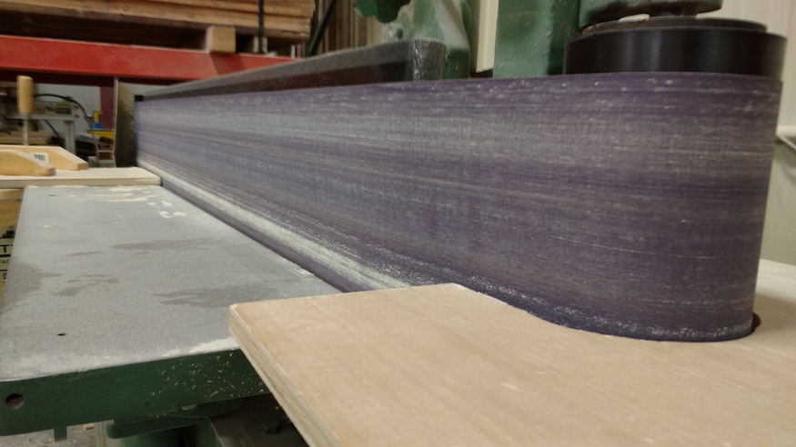 sanding belt on oscillating edge sander