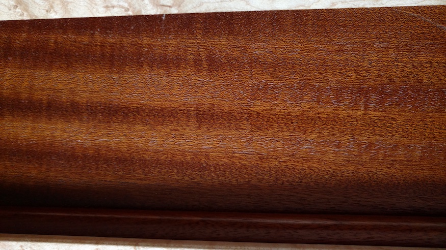 sapele wood grain closeup