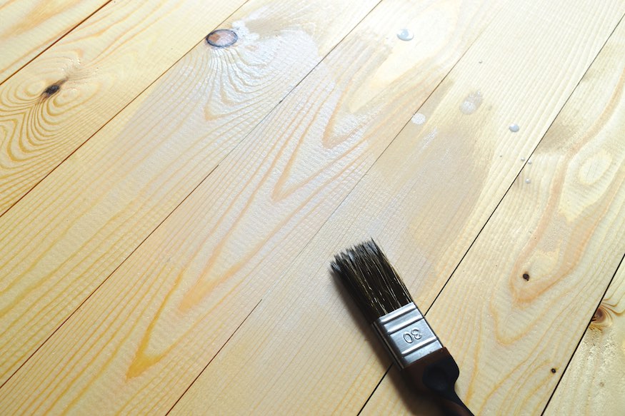 paintbrush for staining wood