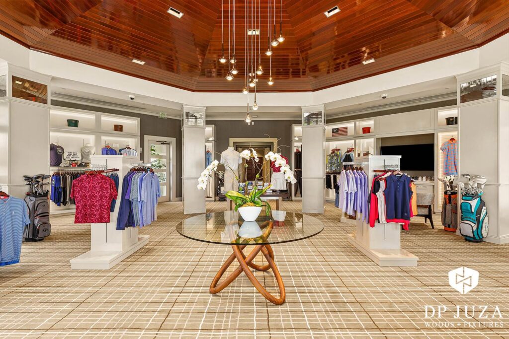 A wide shot of the shop at Woodfield Golf.